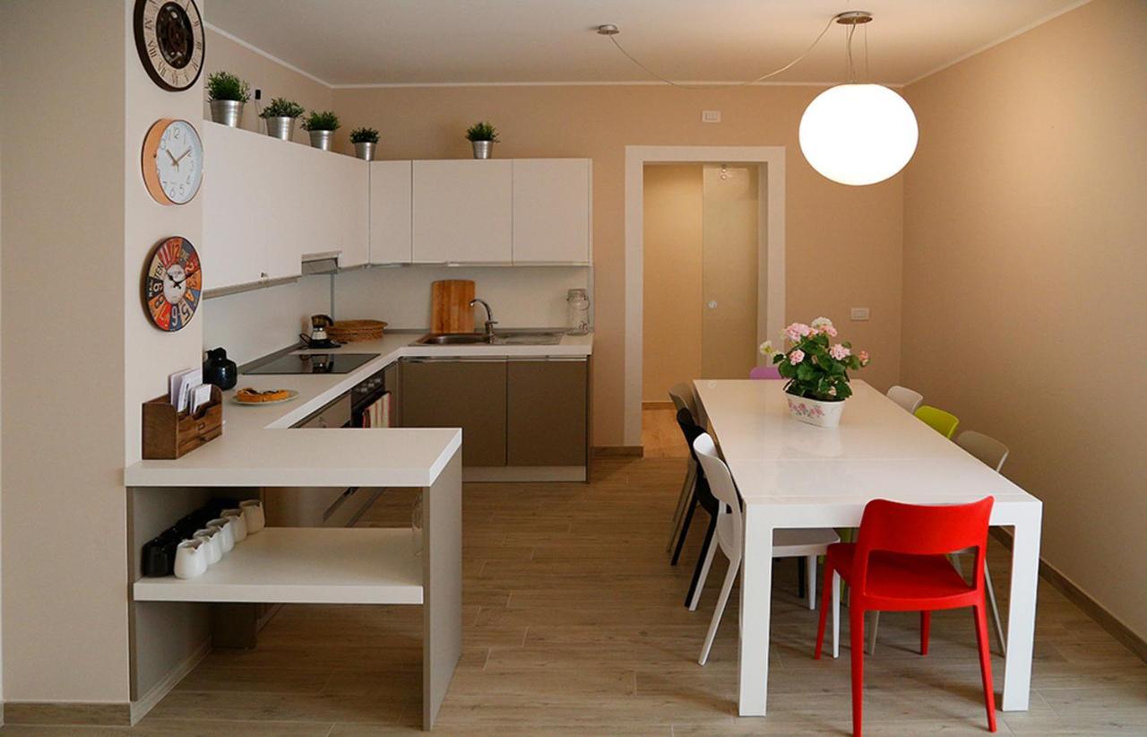 C.A.V. B&B Curiel20 San Donato Milanese Exterior photo
